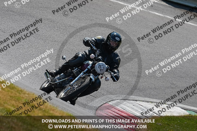 cadwell park;cadwell park photographs;cadwell trackday photographs;enduro digital images;event digital images;eventdigitalimages;peter wileman photography;racing digital images;trackday digital images;trackday photos